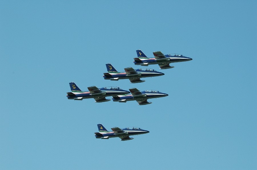 AIR04-160.jpg