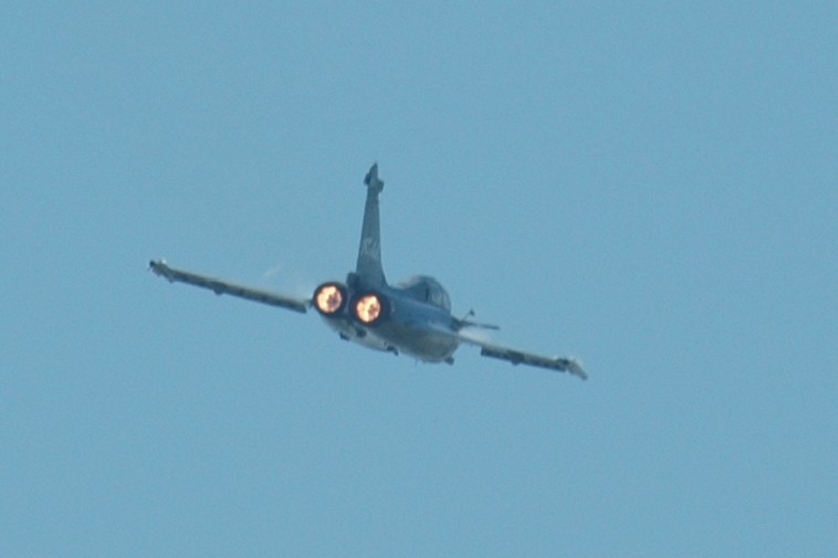 AIR04-99.jpg