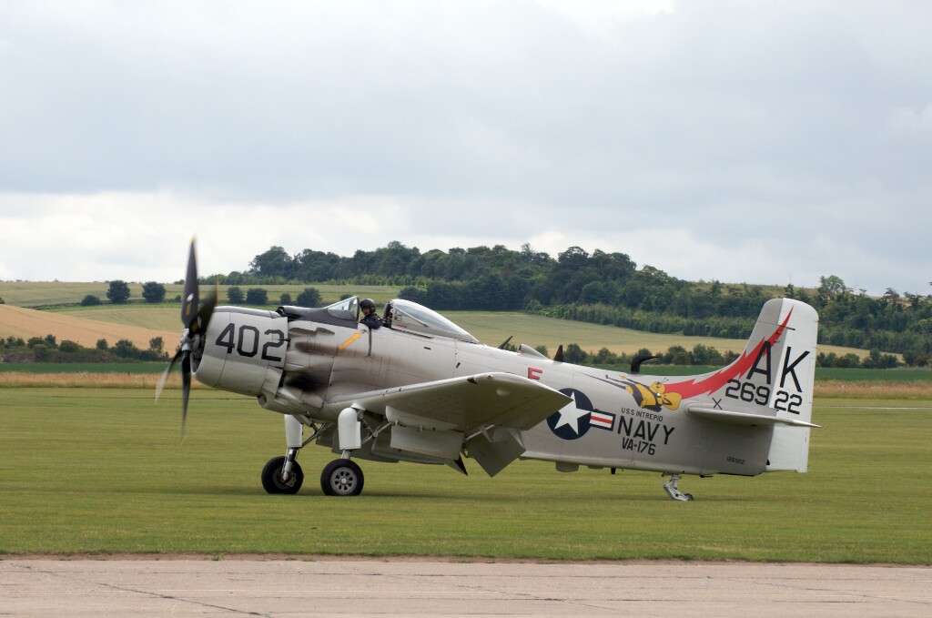 _DSC2034.jpg - Douglas “Skyraider” AD-4N